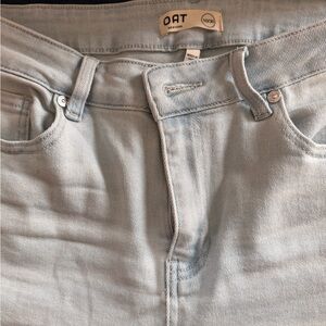 Oat New York Women’s washed style Jeans 👖